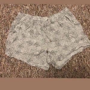 Linen shorts- size medium old navy